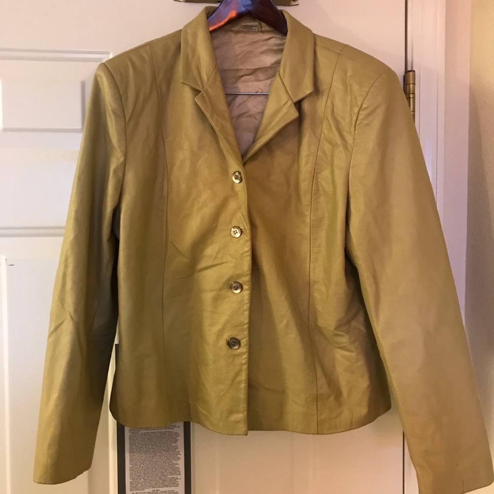 100% leather Gold Blazer/Jacket Womans sz-M (soft)